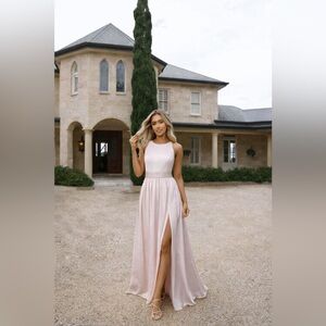 Vera Wang Limited Edition Blush Satin Halter Bow Sash Maxi Long Dress